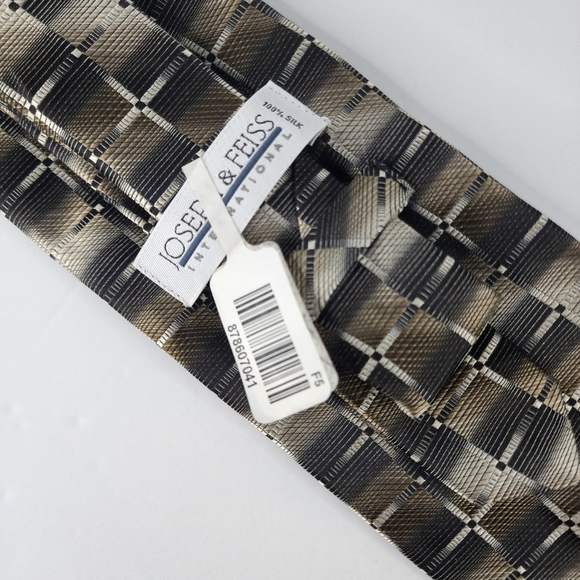 JOSEPH & FEISS Brown & Black Silk Tie. - Picture 3 of 6
